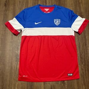 NIKE Dr Fit USA Soccer Jersey Men’s Large 2014 US DriFIT Striped World Cup Team